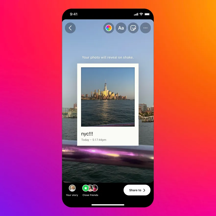 Eén foto zegt soms niet genoeg. Met de Fotosticker kun je meerdere foto's in één Story verwerken